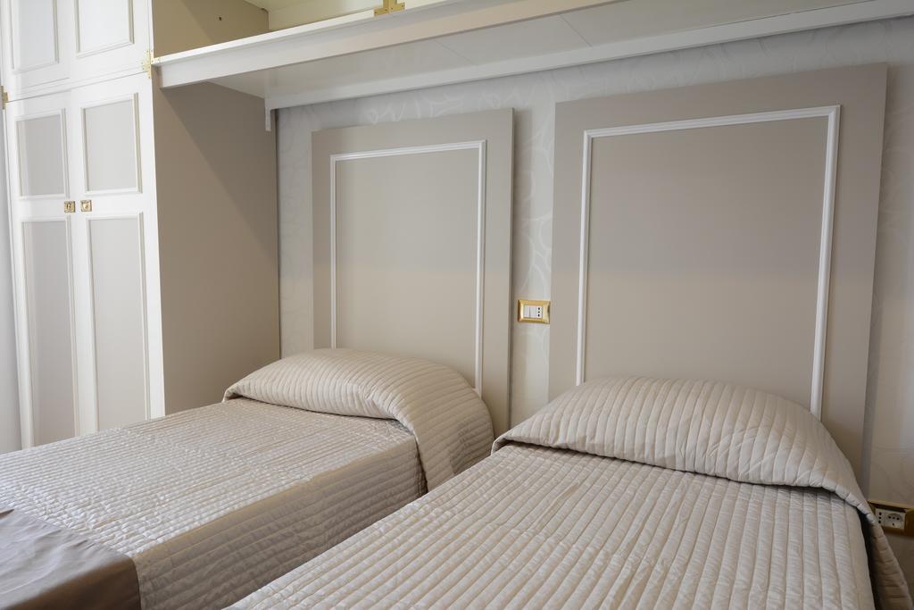 Luxury White House Rome Apartment ภายนอก รูปภาพ